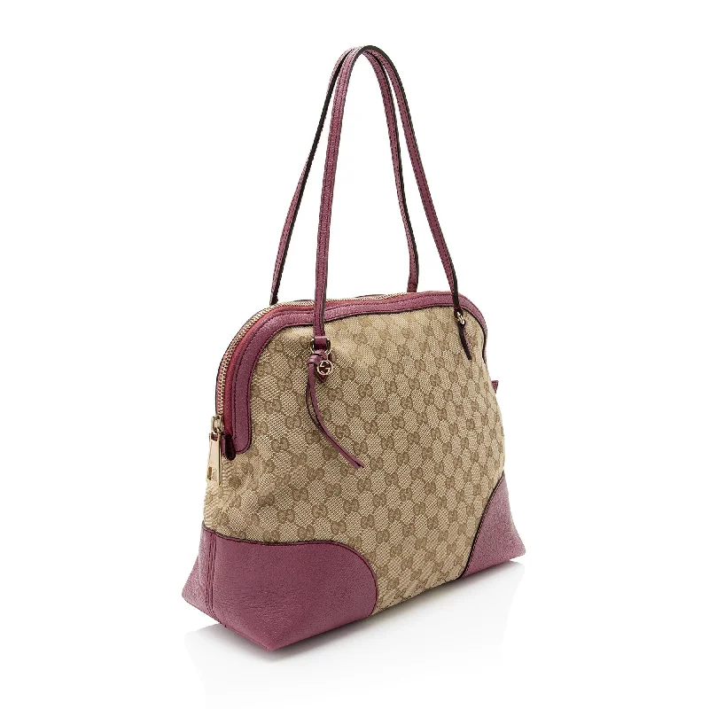 Women Gucci bags with a zippered interior pocketGucci GG Canvas Bree Small Shoulder Bag (XhboVD)