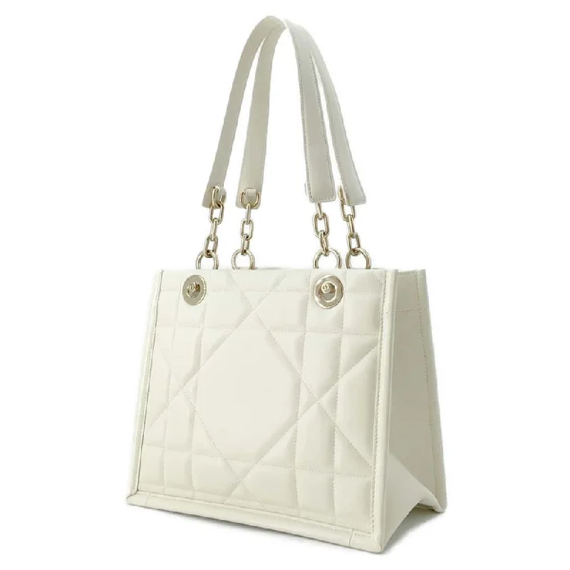 Christian Dior bags with a quilted pattern and gold - toned hardwareDior Essential ArchiCannage Chain Tote Bag Off-white Leather