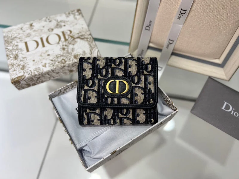 Christian Dior handbags with a removable shoulder strap for versatilityBC - Dior Bags - 863