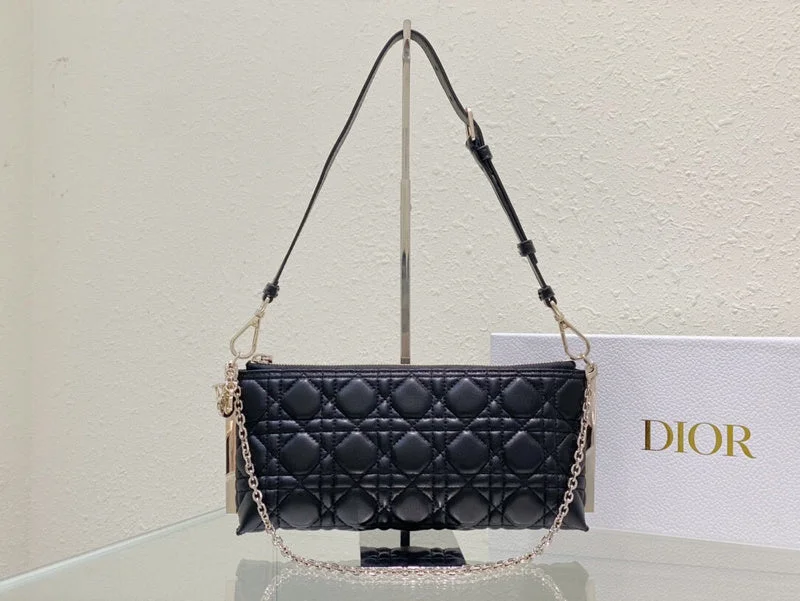 Luxury Christian Dior crossbody bags with a chain - link strapBC - Dior Bags - 956