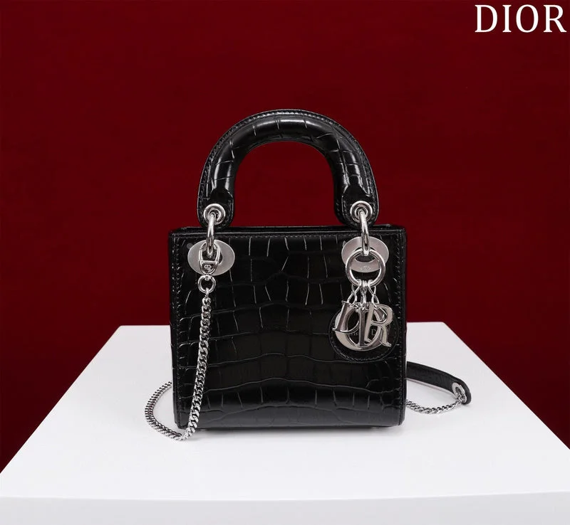 Christian Dior handbags with a detachable mirror for on - the - go touch - upsBC - Dior Bags - 962