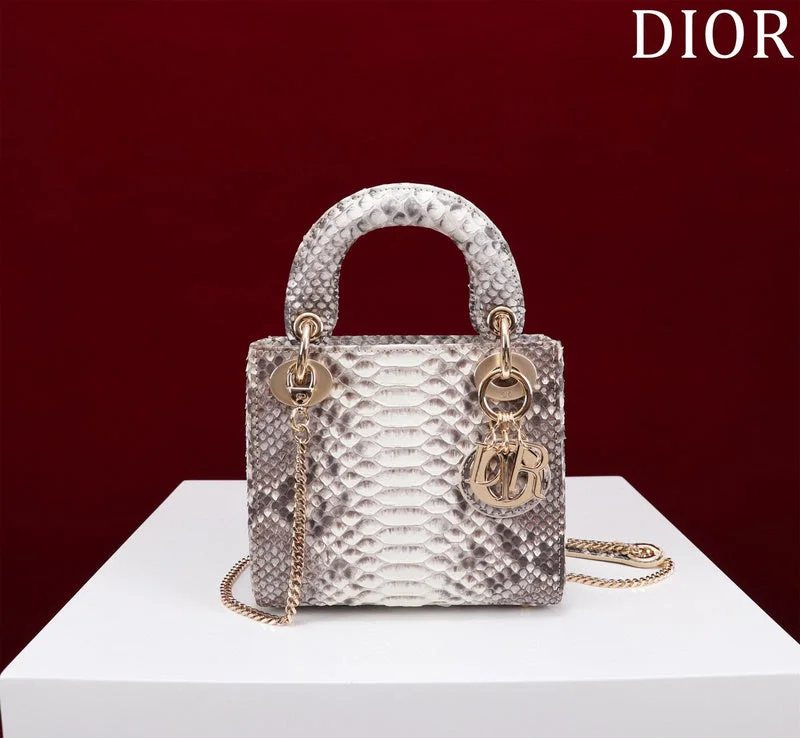 Luxury Christian Dior crossbody bags with a chain - link strapBC - Dior Bags - 971