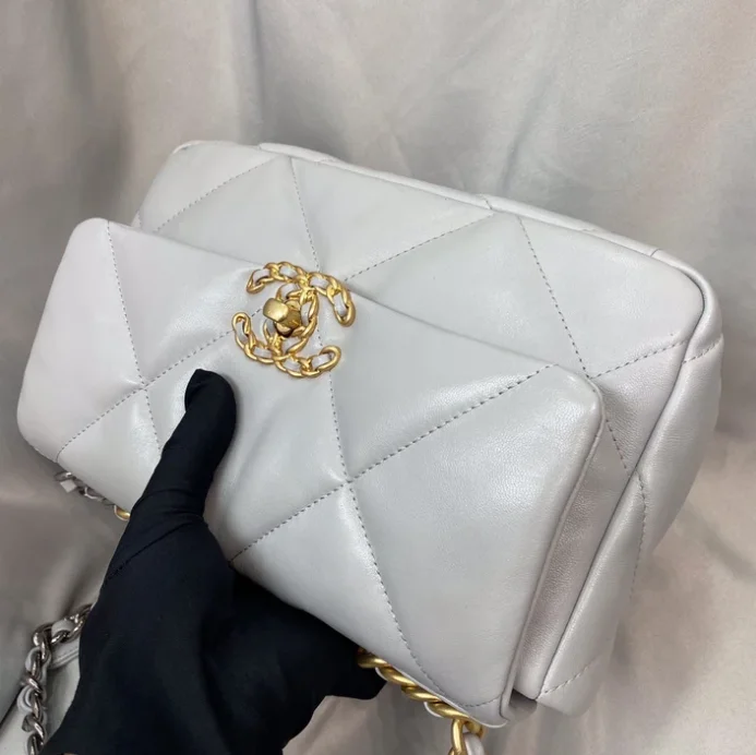 Chanel Colorful Handbag for Spring OutfitsChanel 19 Maxi Flap Bag White