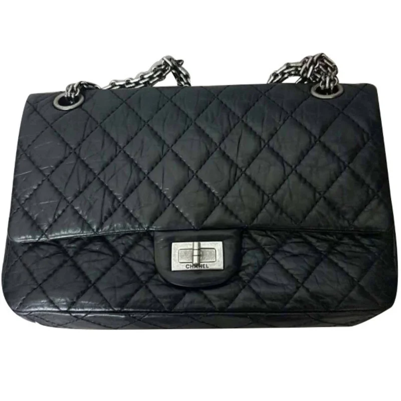 Chanel Quilted Leather Shoulder Bag for FashionistasChanel 2.55 Aged Calfskin Handbag Black