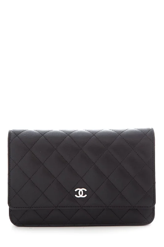 Chanel Lightweight Handbag for Daily ErrandsChanel 2018 Black Lamb Skin Wallet on Chain Cross-Body