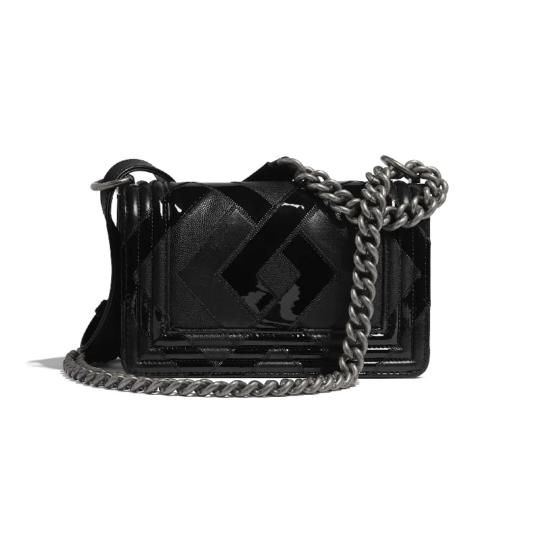 Chanel Lightweight Handbag for Daily ErrandsChanel Le Boy Wallet On Chain – WOC Black Chevron Lambskin