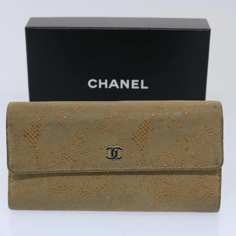 Chanel Colorful Handbag for Spring OutfitsCHANEL Long Wallet Suede Beige CC  bs10744