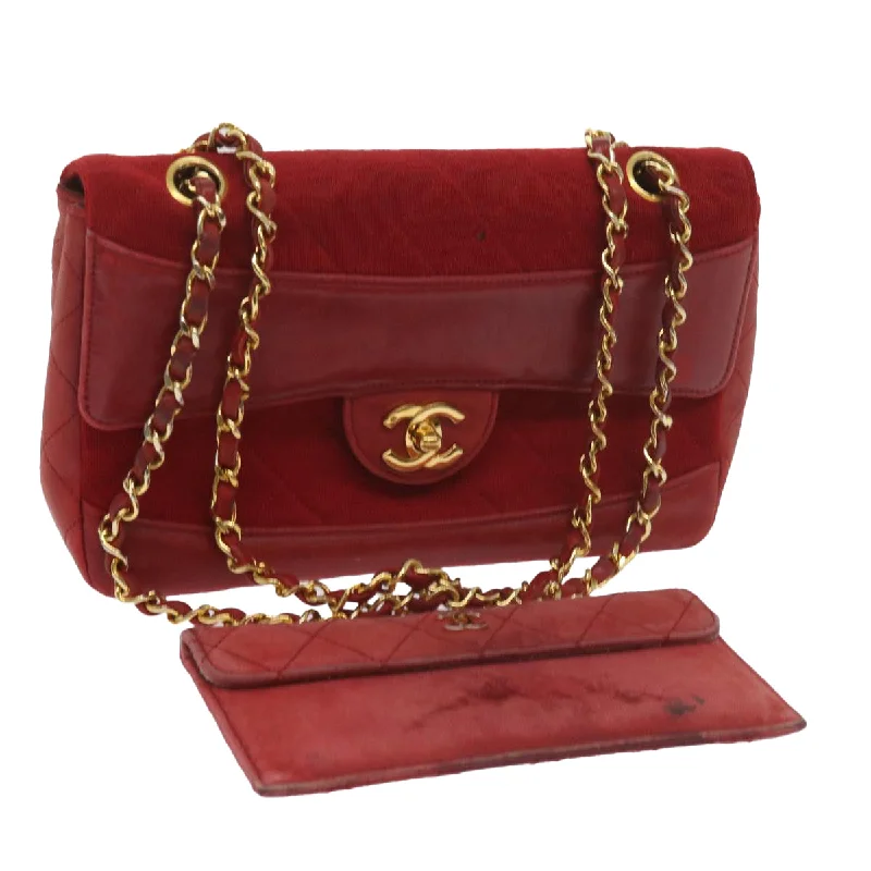 Chanel Medium Tote Bag for Office LadiesCHANEL Matelasse Chain Shoulder Bag Canvas Red CC  59869A