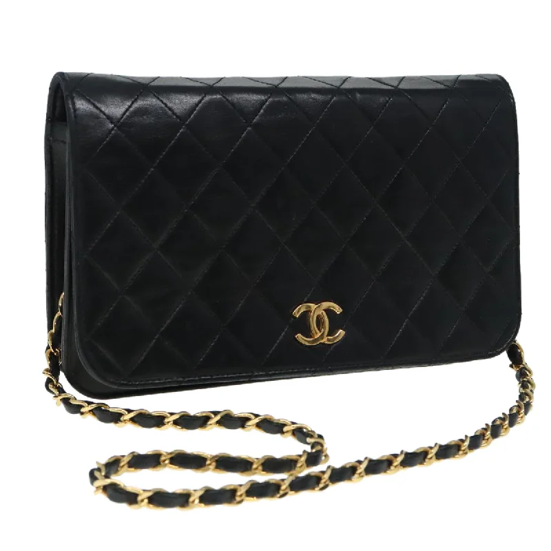 Chanel Luxury Handbag for High - End EventsCHANEL Matelasse Chain Shoulder Bag Lamb Skin Black CC  bs18004