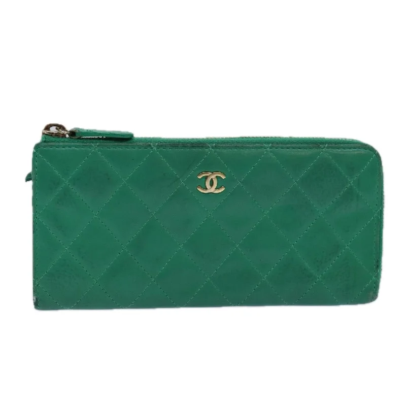 Chanel Limited Edition Handbag for CollectorsCHANEL Matelasse Long Wallet Lamb Skin Green CC  yk12983