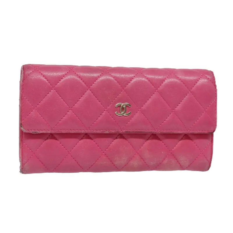 Chanel Chain Strap Handbag for Everyday UseCHANEL Matelasse Long Wallet Lamb Skin Pink CC  yk15105