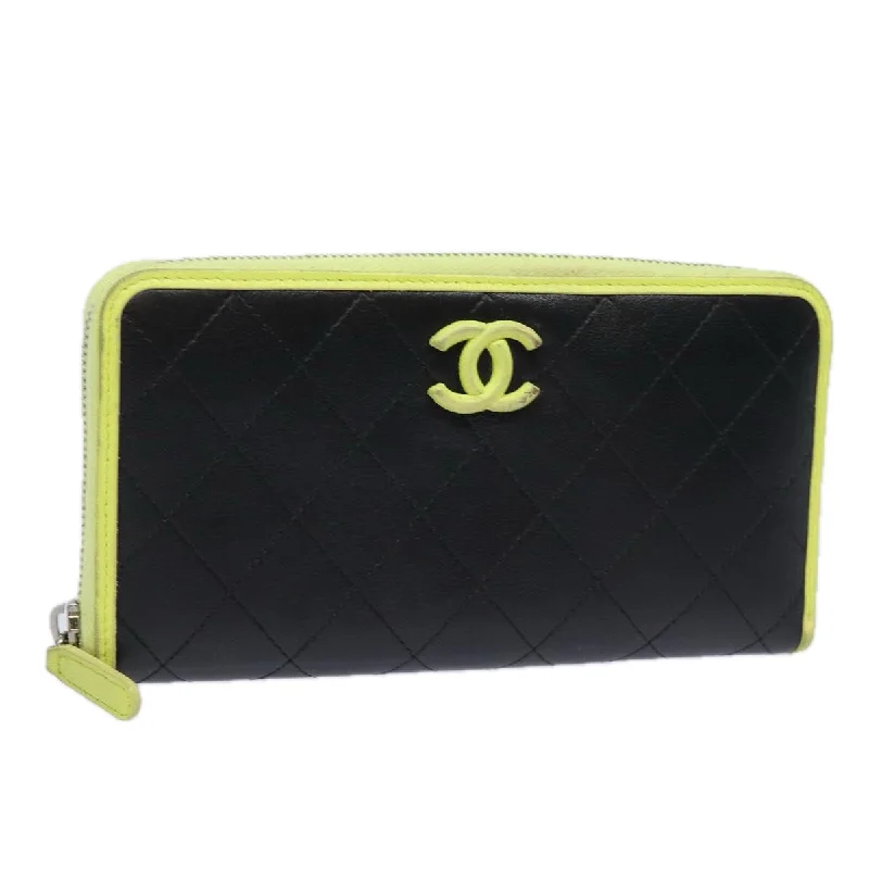 Chanel Quilted Leather Shoulder Bag for FashionistasCHANEL Matelasse Long Wallet Leather Black CC  yk13055