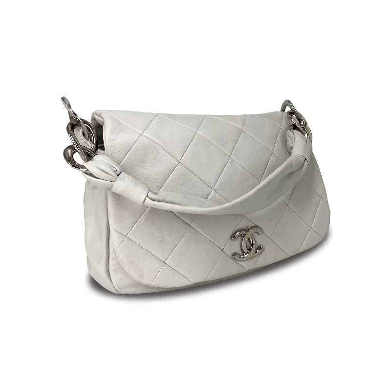 Chanel Colorful Handbag for Spring OutfitsChanel quilted flap cream calfskin leather shoulder bag