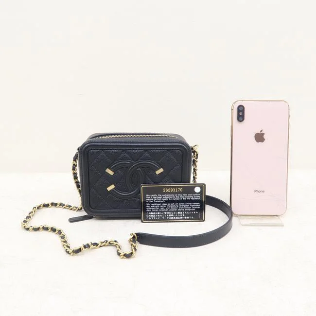 Chanel All - Match Handbag for Versatile StylingChanel Small Vanity Case Black