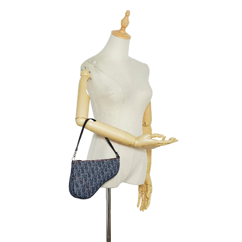 High - fashion Christian Dior bags with a geometric patternDior Diorissimo Denim Saddle Pochette Gray