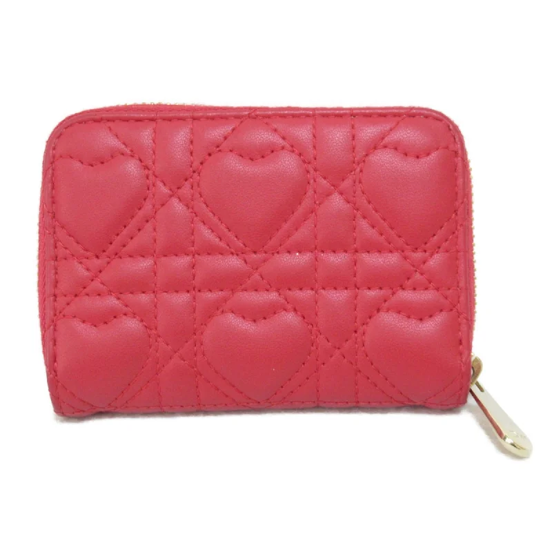 Christian Dior crossbody bags with a front - flap pocket for easy accessDior lady dior coin purse Red leather S0985ONHG