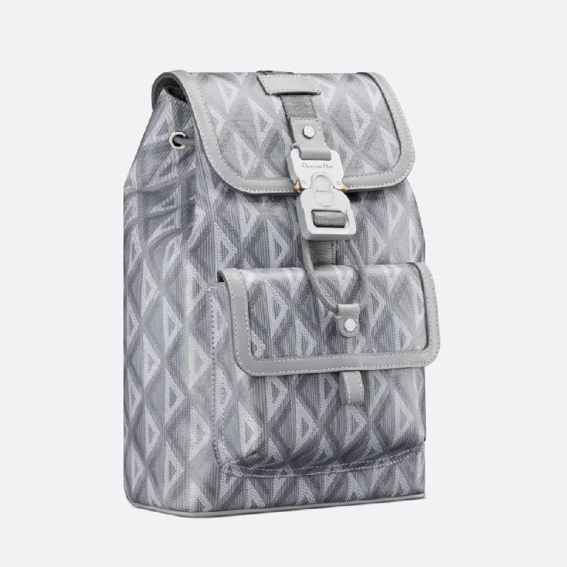 Christian Dior bags with a side - pocket for holding a water bottleDIOR HIT THE ROAD SLING Bag