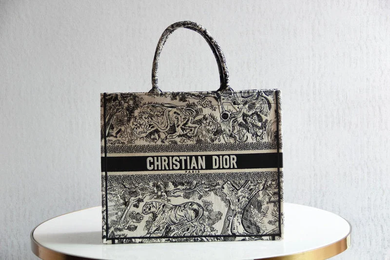 Trendsetting Christian Dior crossbody bags with a colorful strapGAK BAGZ - Dior Bags - 2469