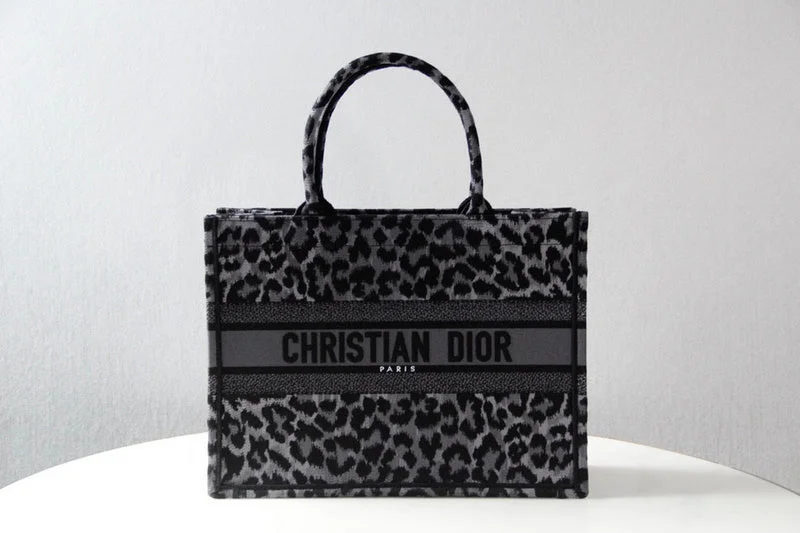 Stylish Christian Dior shoulder bags with a tassel - adorned zipperGAK BAGZ - Dior Bags - 2479