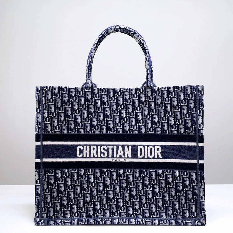 Christian Dior Saddle bags with a patent leather finish for a shiny lookGAK BAGZ - Dior Bags - 2500