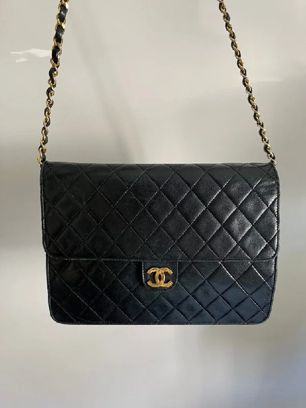 Chanel Black Handbag for Business MeetingsVintage Black Chanel Flap Bag