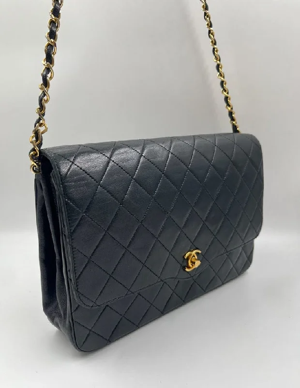 Chanel Colorful Handbag for Spring OutfitsVintage Chanel Black Single Flap Bag