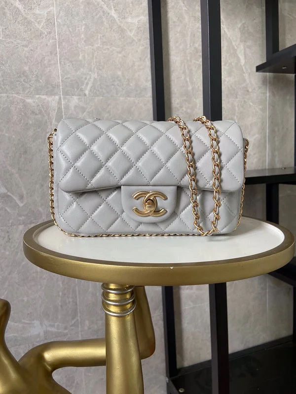 Chanel Chain Strap Handbag for Everyday UseWF - Chanel Bags - 4018