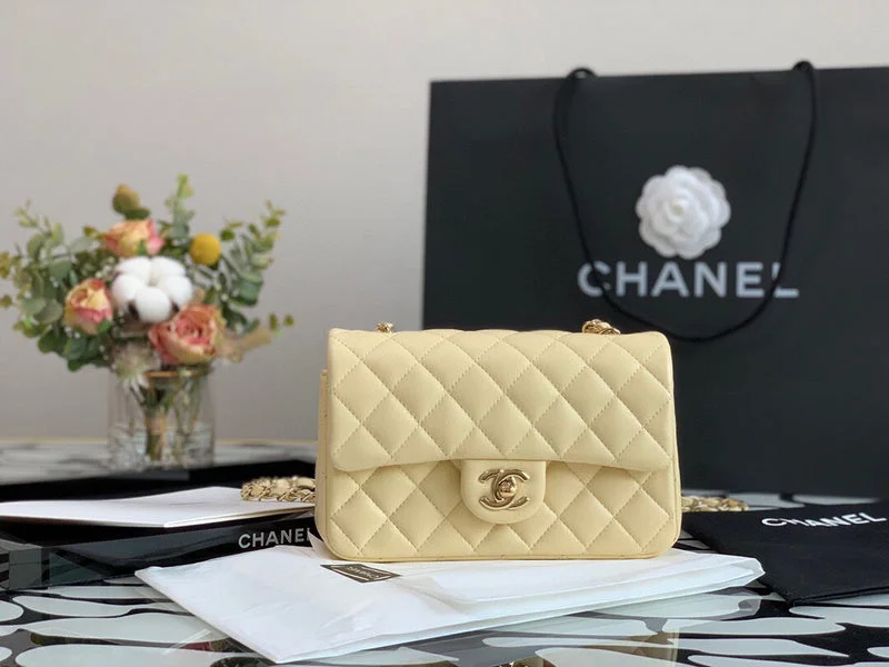 Chanel Lightweight Handbag for Daily ErrandsWF - Chanel Bags - 4082