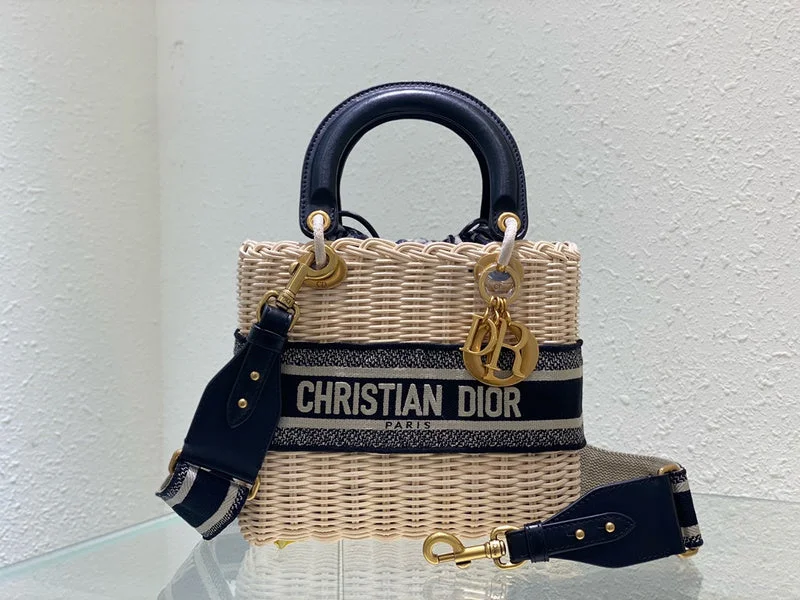 Christian Dior handbags with a detachable mirror for on - the - go touch - upsWF - Dior Bags - 302