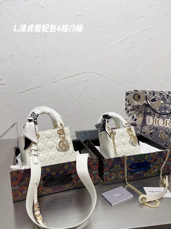 Christian Dior Saddle bags with a distressed leather finishWF - Dior Bags - 280