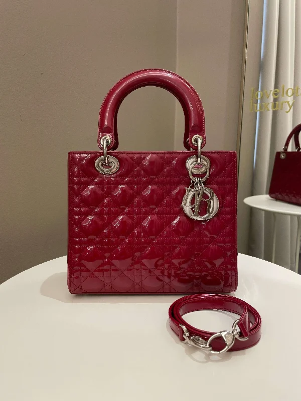 Fashion - forward Christian Dior tote bags for the modern womanDior Classic Lady Dior Red Patent